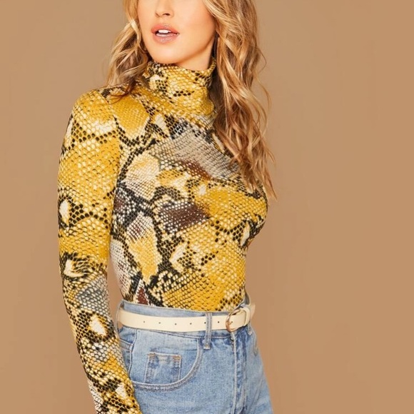 High Neck Snakeskin Print Fitted Top - Picture 2 of 7